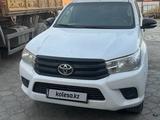 Toyota Hilux 2015 года за 8 999 999 тг. в Атырау – фото 2