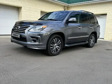 Lexus LX 570 2012 года за 30 000 000 тг. в Костанай