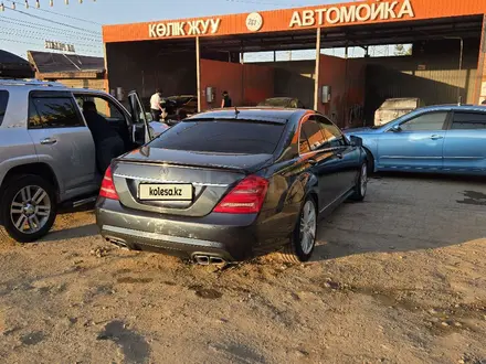 Mercedes-Benz S 350 2006 года за 7 500 000 тг. в Алматы – фото 17