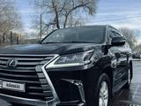 Lexus LX 570 2018 года за 53 000 000 тг. в Уральск