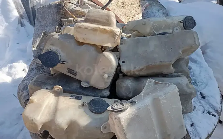Бачки омывателя 1KZ за 5 000 тг. в Алматы