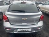 Chevrolet Cruze 2013 года за 1 686 300 тг. в Алматы – фото 2