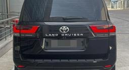 Toyota Land Cruiser 2023 годаfor44 490 000 тг. в Астана – фото 3