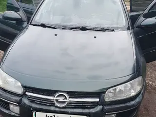 Opel Omega