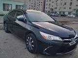 Toyota Camry 2015 года за 6 200 000 тг. в Атырау – фото 2