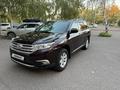 Toyota Highlander 2013 года за 9 600 000 тг. в Астана