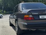 Mercedes-Benz E 230 1991 годаfor1 700 000 тг. в Алматы – фото 4