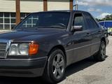 Mercedes-Benz E 230 1991 годаfor1 700 000 тг. в Алматы