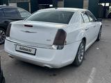 Chrysler 300C 2011 годаүшін4 200 000 тг. в Алматы – фото 4