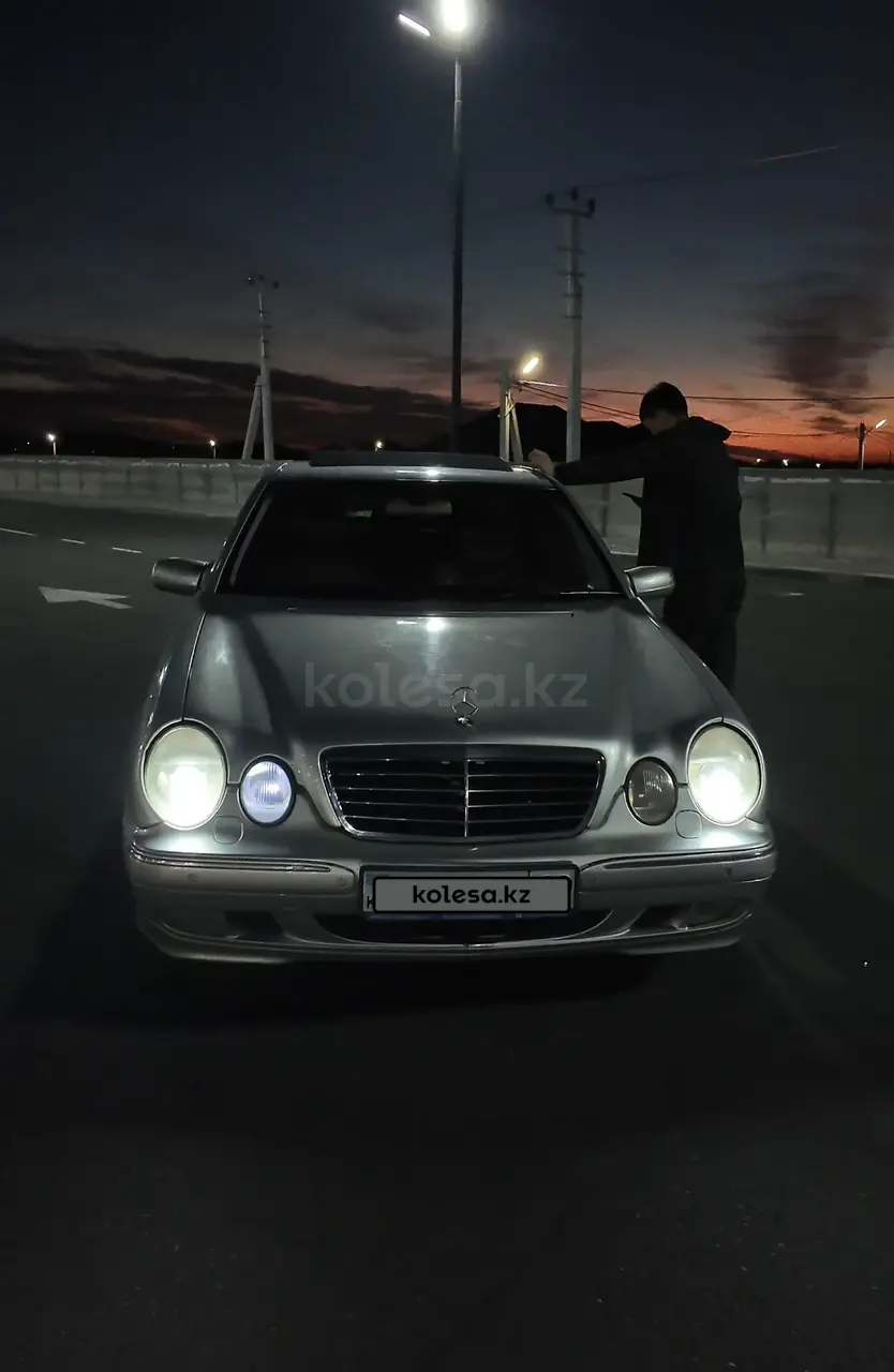 Mercedes-Benz E-Class, 1999