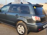 Mitsubishi Outlander 2003 годаүшін3 300 000 тг. в Актау – фото 3