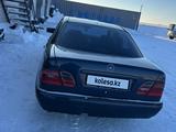 Mercedes-Benz E 230 1997 года за 2 000 000 тг. в Караганда – фото 5