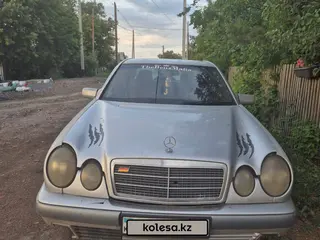 Mercedes-Benz E 280
