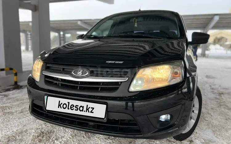 ВАЗ (Lada) Granta 2190 2015 года за 3 650 000 тг. в Астана