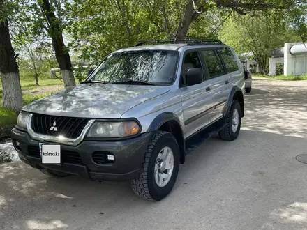 Mitsubishi Montero Sport 2000 года за 4 400 000 тг. в Тараз – фото 2