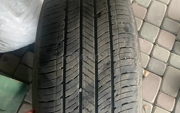 Kumho 265/65/17 Пара в хорошем состоянии 23год за 20 000 тг. в Алматы
