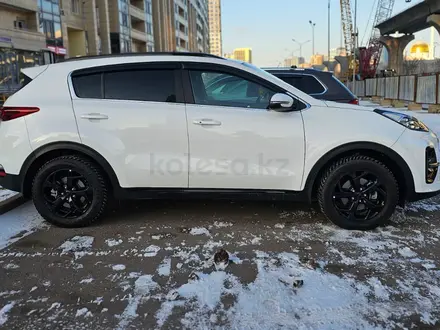 Kia Sportage 2021 года за 11 500 000 тг. в Астана – фото 4