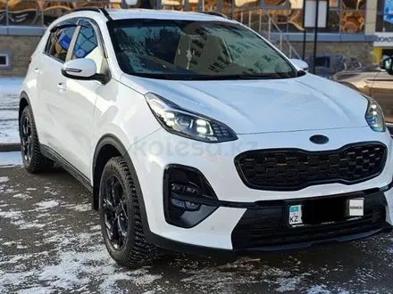 Kia Sportage 2021 года за 11 500 000 тг. в Астана – фото 2