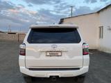 Toyota 4Runner 2018 годаүшін16 500 000 тг. в Актау – фото 3