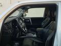Toyota 4Runner 2018 годаfor16 500 000 тг. в Актау – фото 4