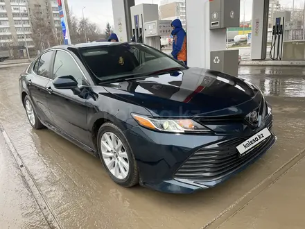 Toyota Camry 2019 года за 8 200 000 тг. в Уральск – фото 9