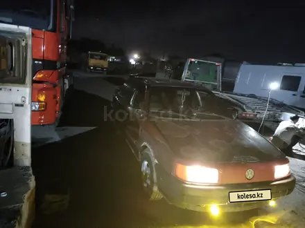 Volkswagen Passat 1991 года за 550 000 тг. в Тараз – фото 4