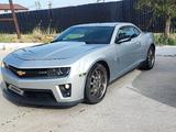 Chevrolet Camaro 2013 года за 12 000 000 тг. в Атырау – фото 2