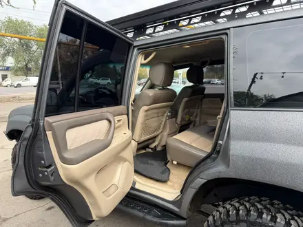 Toyota Land Cruiser 2005 года за 25 000 000 тг. в Алматы – фото 13