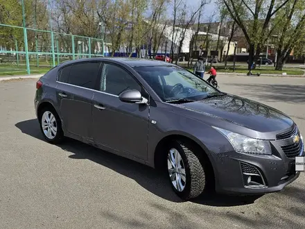 Chevrolet Cruze 2012 года за 4 400 000 тг. в Петропавловск – фото 2