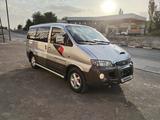 Hyundai Starex 2002 года за 3 900 000 тг. в Шымкент – фото 2