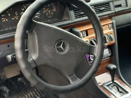 Mercedes-Benz E 230 1991 года за 1 300 000 тг. в Алматы – фото 8