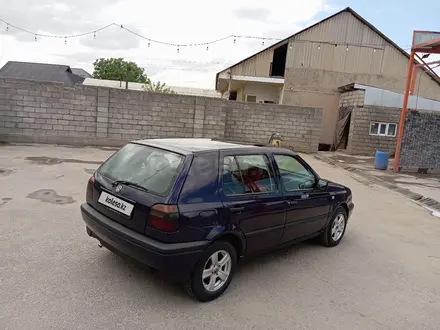 Volkswagen Golf 1995 года за 2 100 000 тг. в Шымкент – фото 2