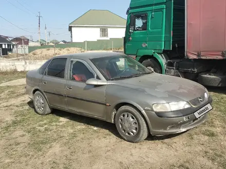 Opel Vectra 1997 года за 1 200 000 тг. в Алматы – фото 4