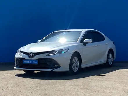 Toyota Camry 2020 года за 11 890 000 тг. в Алматы