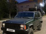 Jeep Cherokee 1994 года за 1 500 000 тг. в Жезды – фото 2