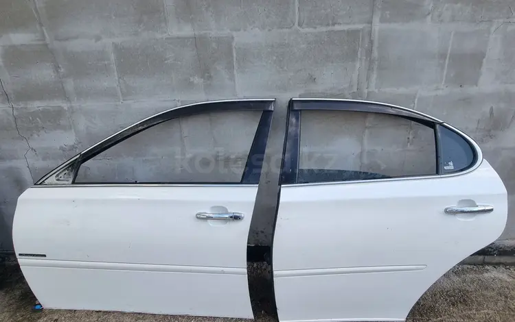 Двери для Lexus ES за 50 000 тг. в Алматы