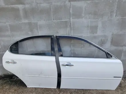 Двери для Lexus ES за 50 000 тг. в Алматы – фото 4