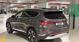 Hyundai Santa Fe 2022 годаүшін14 500 000 тг. в Астана – фото 2