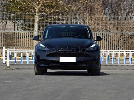 Tesla Model Y 2023 года за 19 300 000 тг. в Алматы – фото 3