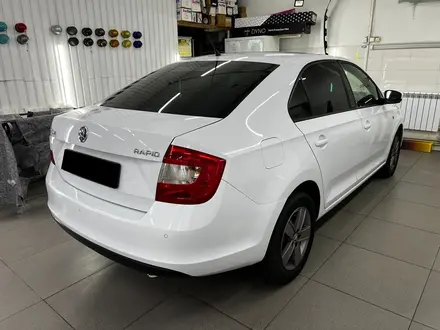 Skoda Rapid 2014 года за 5 300 000 тг. в Алматы – фото 5