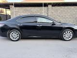 Toyota Camry 2019 года за 12 500 000 тг. в Алматы – фото 3