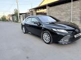 Toyota Camry 2019 года за 12 500 000 тг. в Алматы – фото 2