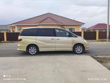 Toyota Estima 2003 годаfor3 250 000 тг. в Атырау