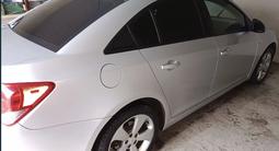 Chevrolet Cruze 2012 года за 3 400 000 тг. в Атырау – фото 5