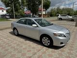 Toyota Camry 2011 годаfor4 750 000 тг. в Уральск – фото 2