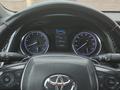 Toyota Camry 2020 года за 11 800 000 тг. в Уральск – фото 9