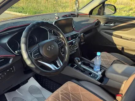 Hyundai Santa Fe 2020 года за 12 900 000 тг. в Караганда – фото 5