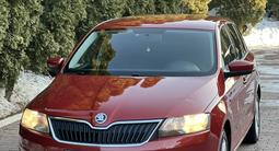 Skoda Rapid 2014 годаfor5 600 000 тг. в Алматы