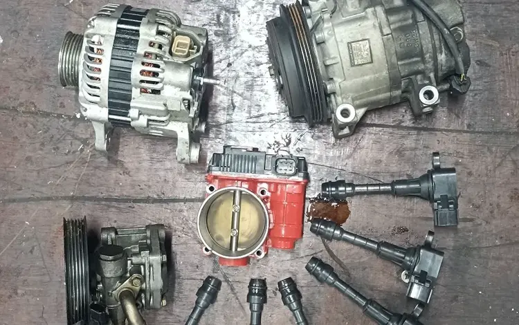 Навесные элементы двигателя VQ-35 за 10 000 тг. в Астана