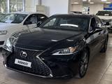 Lexus ES 350 2019 года за 23 890 000 тг. в Актау – фото 4